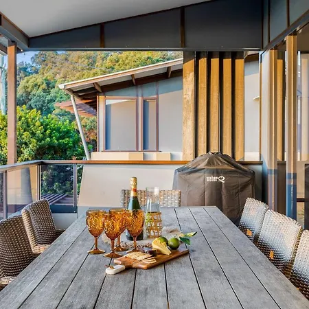 Currumbin Beachside Retreat-3